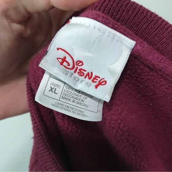 Disney Store Pooh Bear of Distinction 90s y2k Purple Fleece Sweatshirt XL - Picture 4 of 4